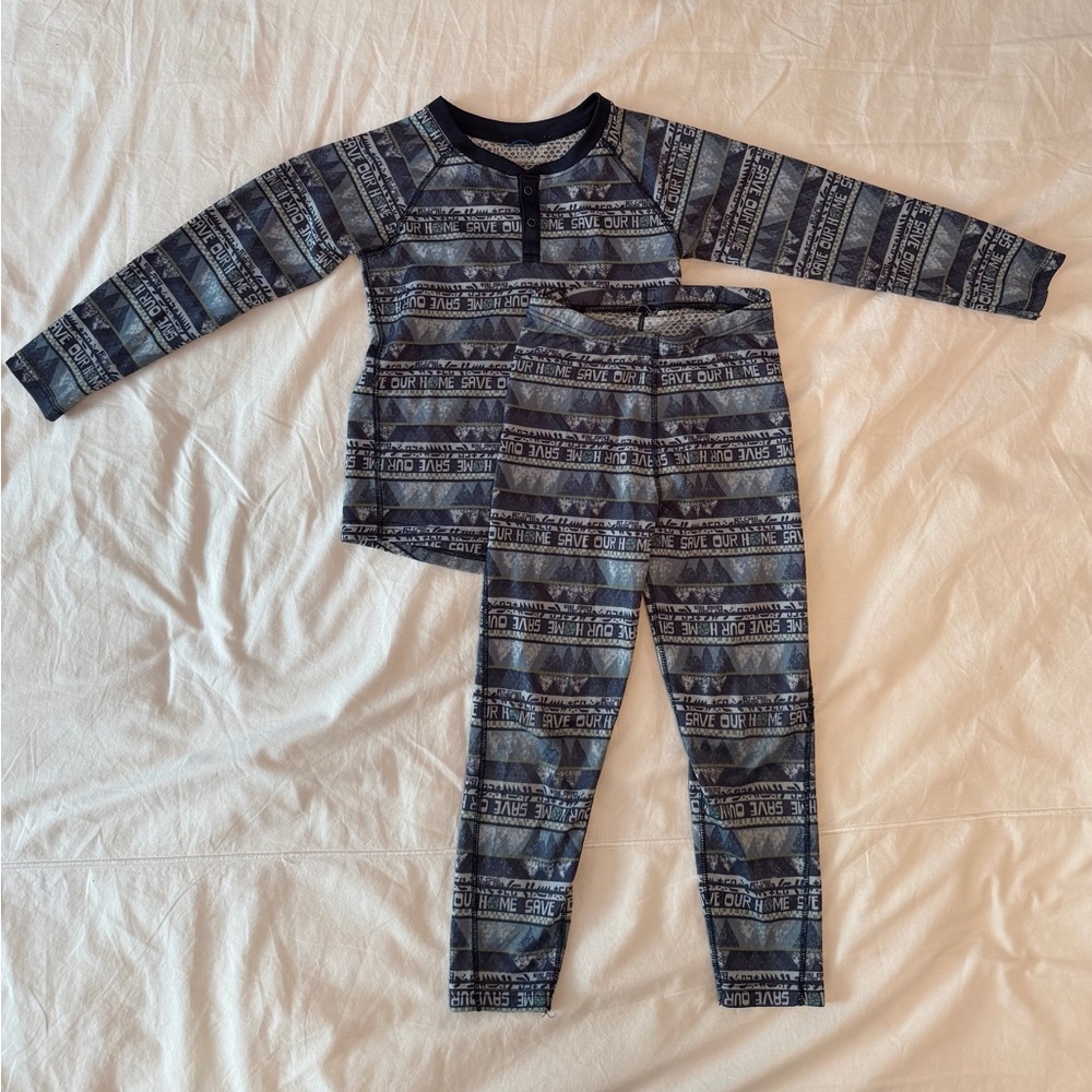 Patagonia Kids Capilene Top and Bottom Set 5T - NWOT
